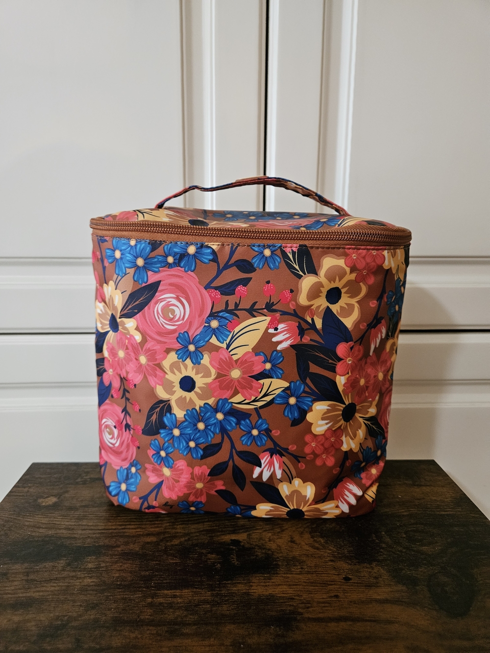 lug 3-Piece Cosmetic Case Set - Trolley XL, Dolly, Parasail in Whimsy Copper - Picture 8 of 13